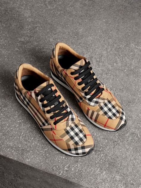 burberry scarpe donna modello converse|Burberry Limited.